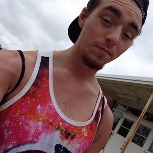 Meet your Posher, Skylar